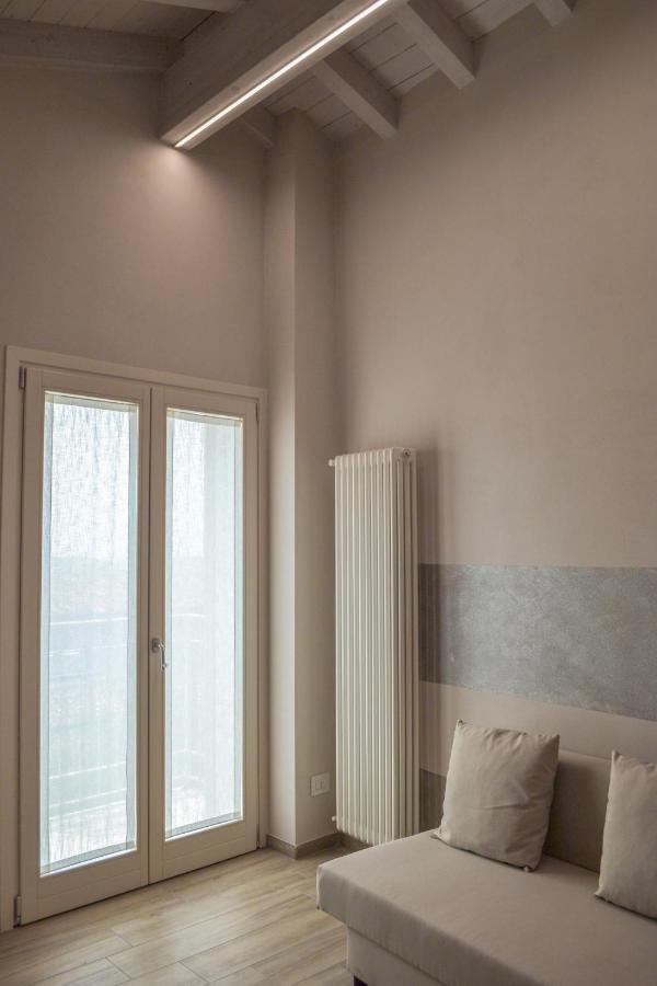 Garda Lake Maison D'Isabella Лонато Экстерьер фото